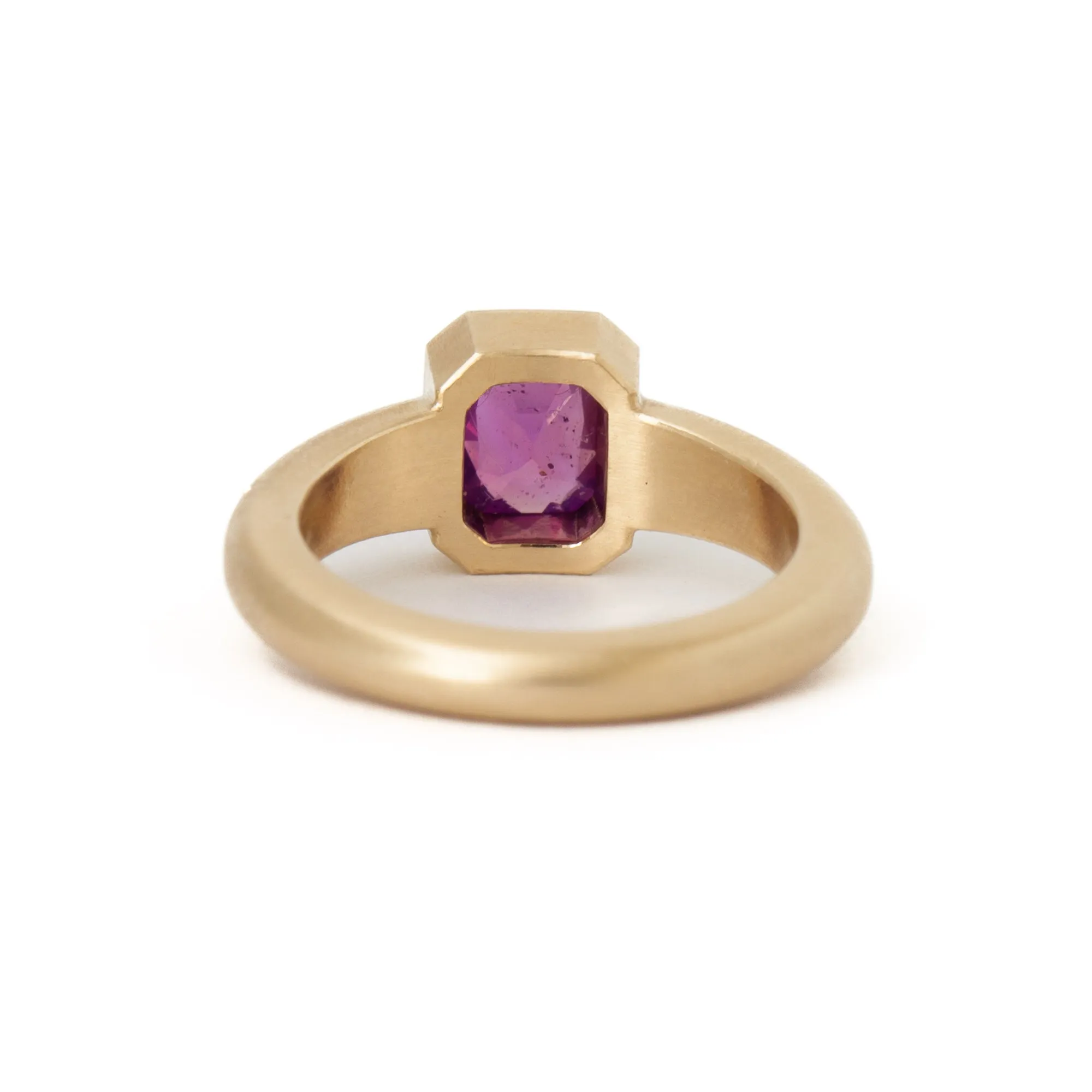 1.15 ct Pink Sapphire Cosmic Solitaire