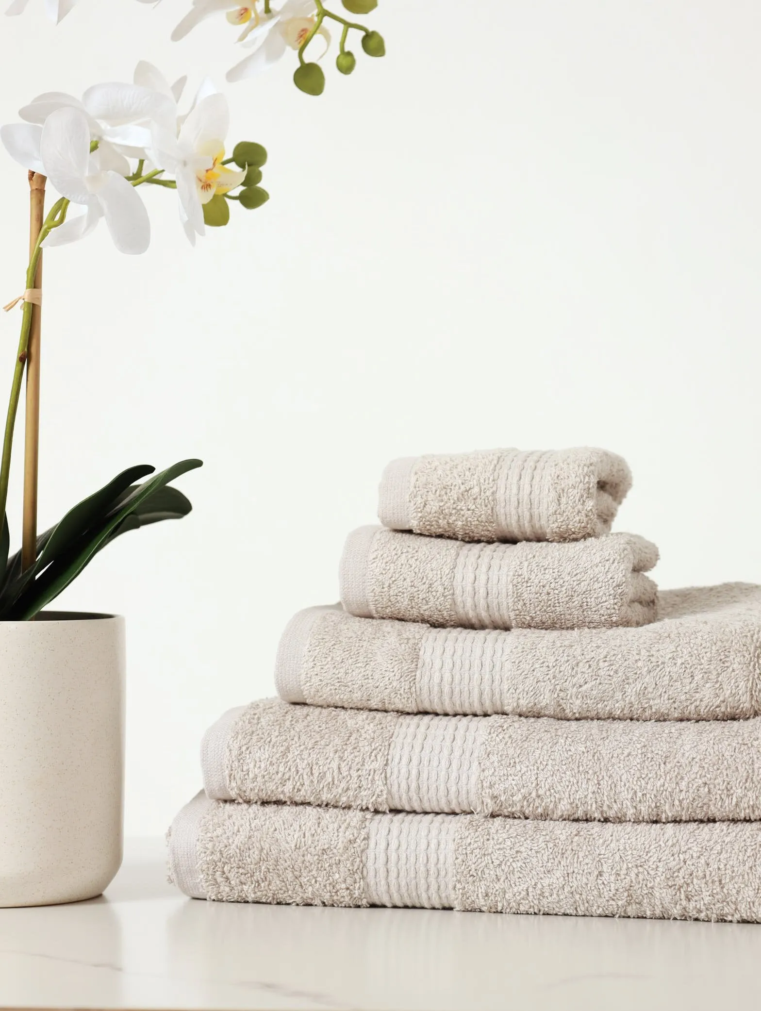 450gsm Everyday Luxury Towels - Light Grey