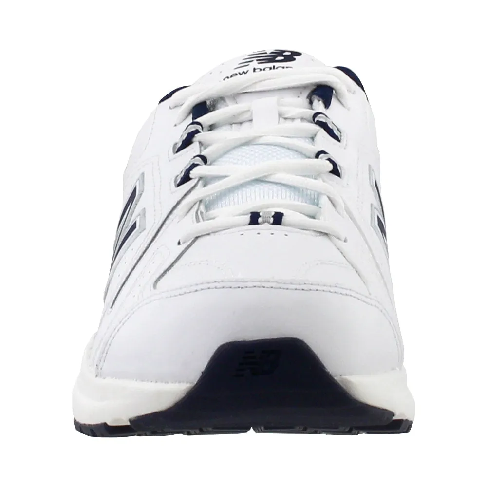 608v5 Training Shoes