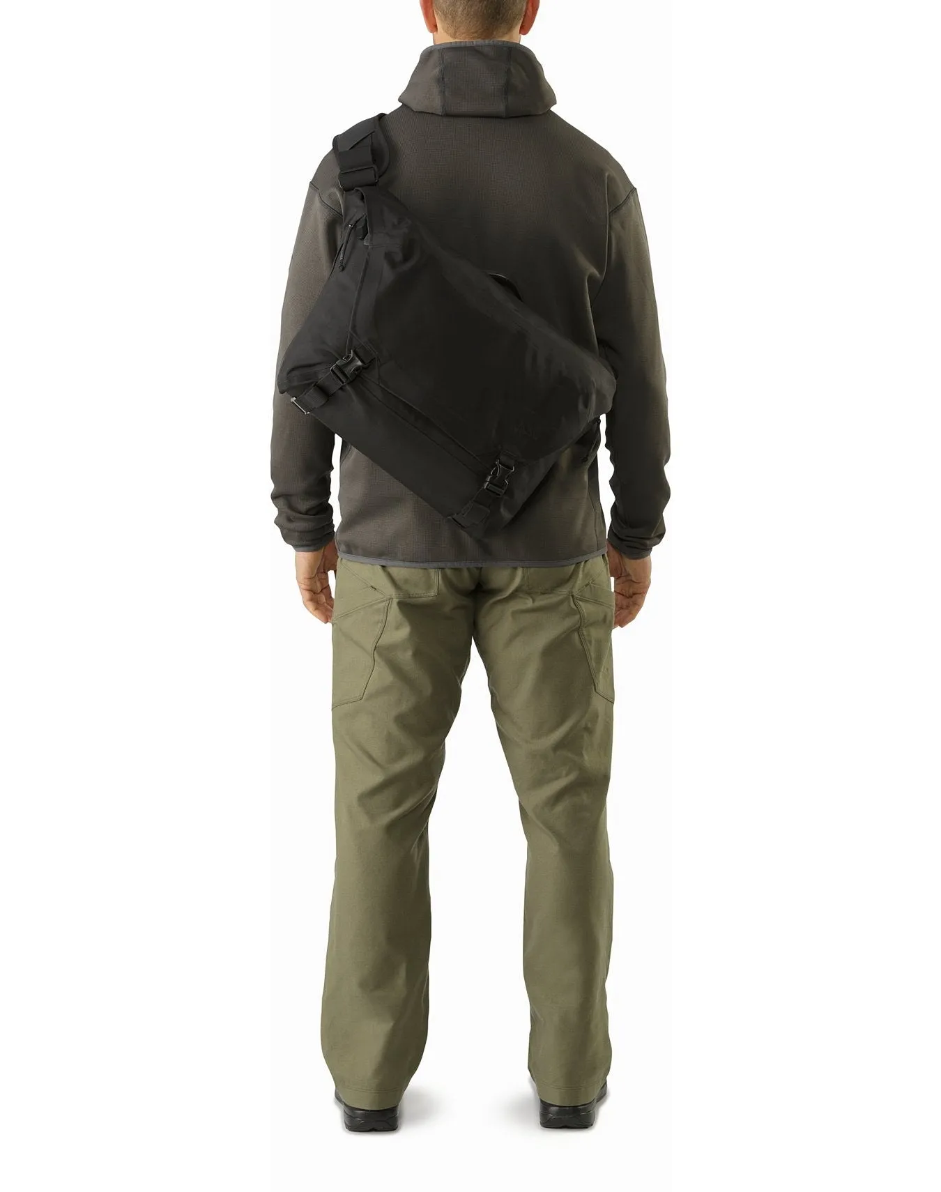 Arc'teryx LEAF Courier Bag 15