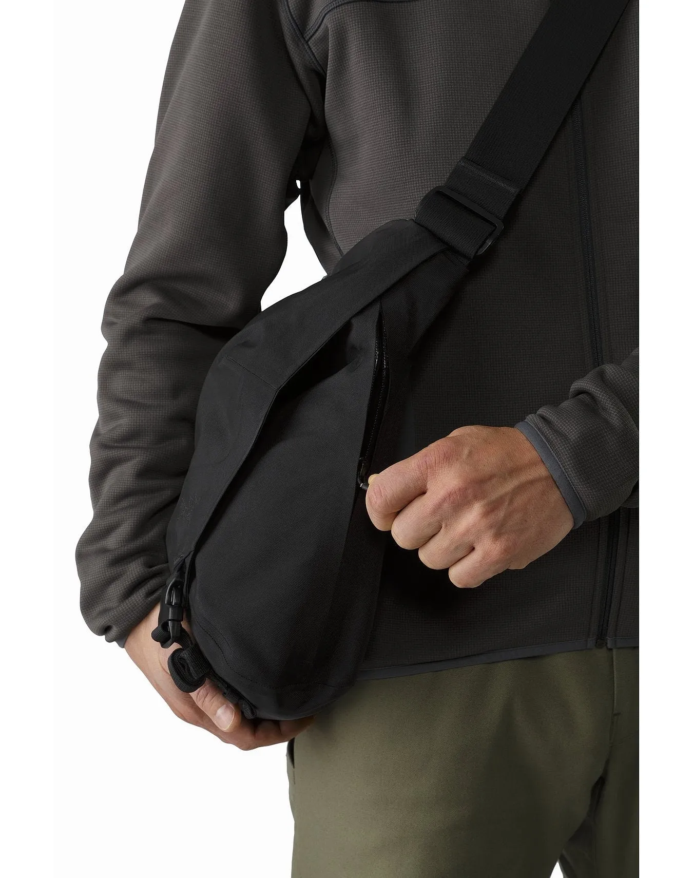 Arc'teryx LEAF Courier Bag 15