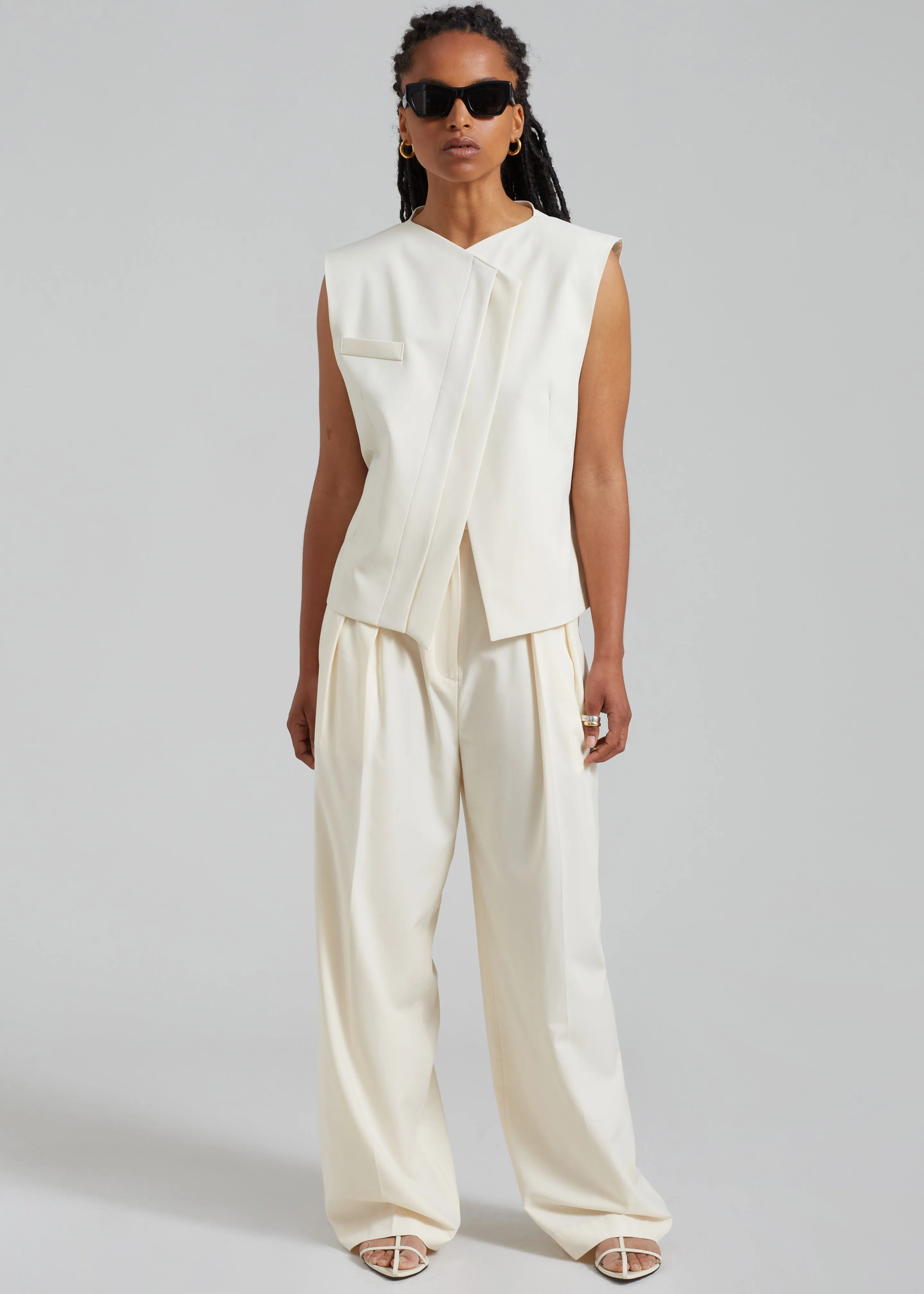 Ashton Cross Vest - Cream
