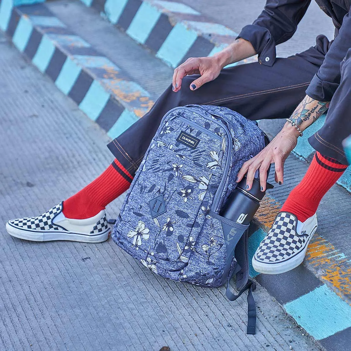 backpack Dakine Essentials 26 - Black