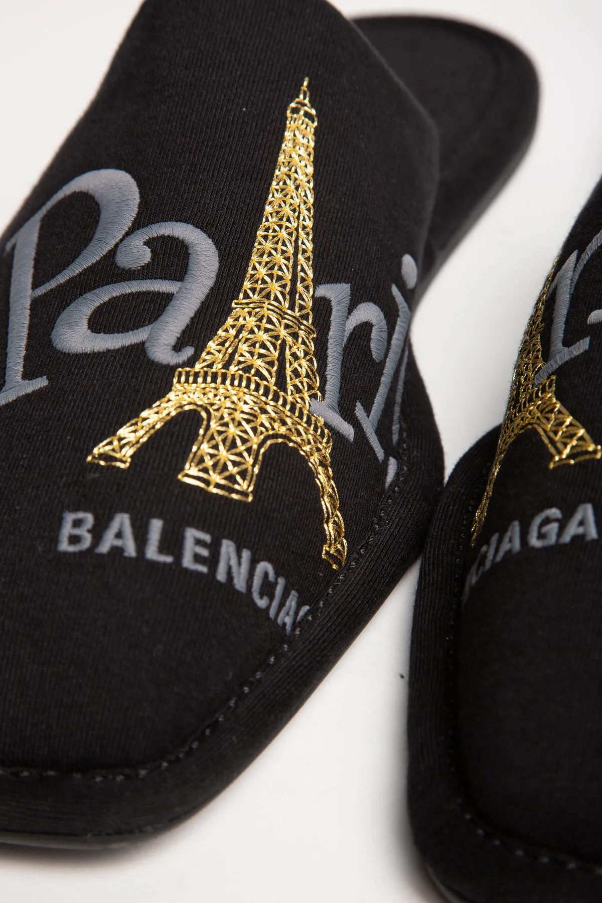 BALENCIAGA | EIFFEL TOWER COZY SLIPPERS