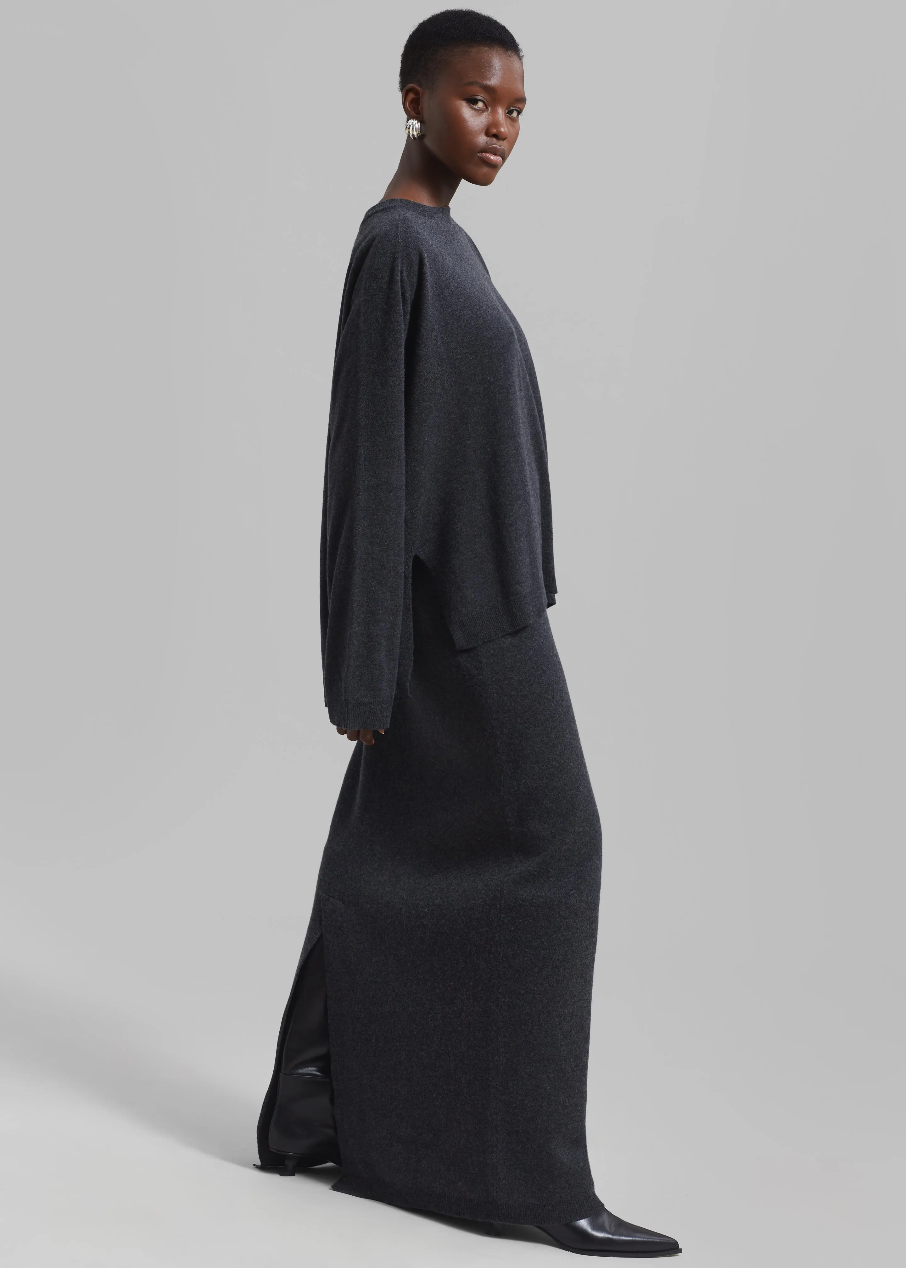 Bellamy Wool Sweater - Charcoal