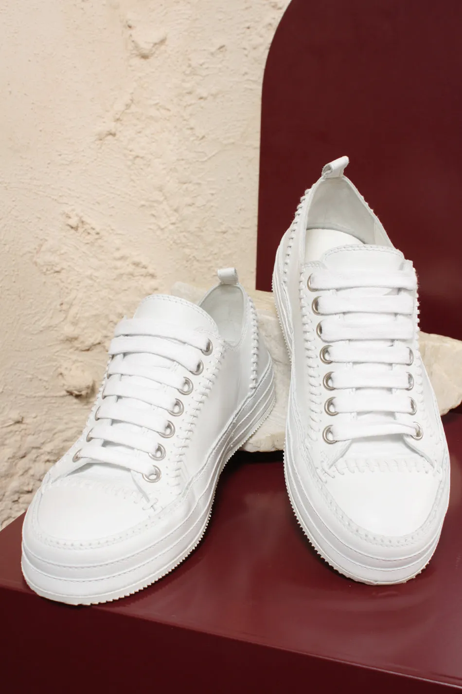 Bianco Leather Sneakers