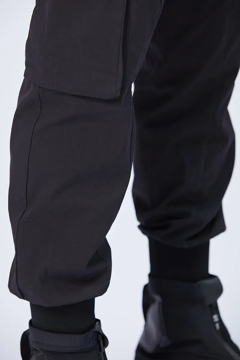 BLACK CARGO PANTS