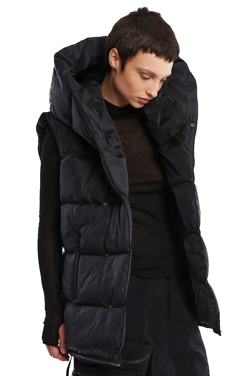 BLACK LONG SLEEVELESS PADDED DOWN JACKET