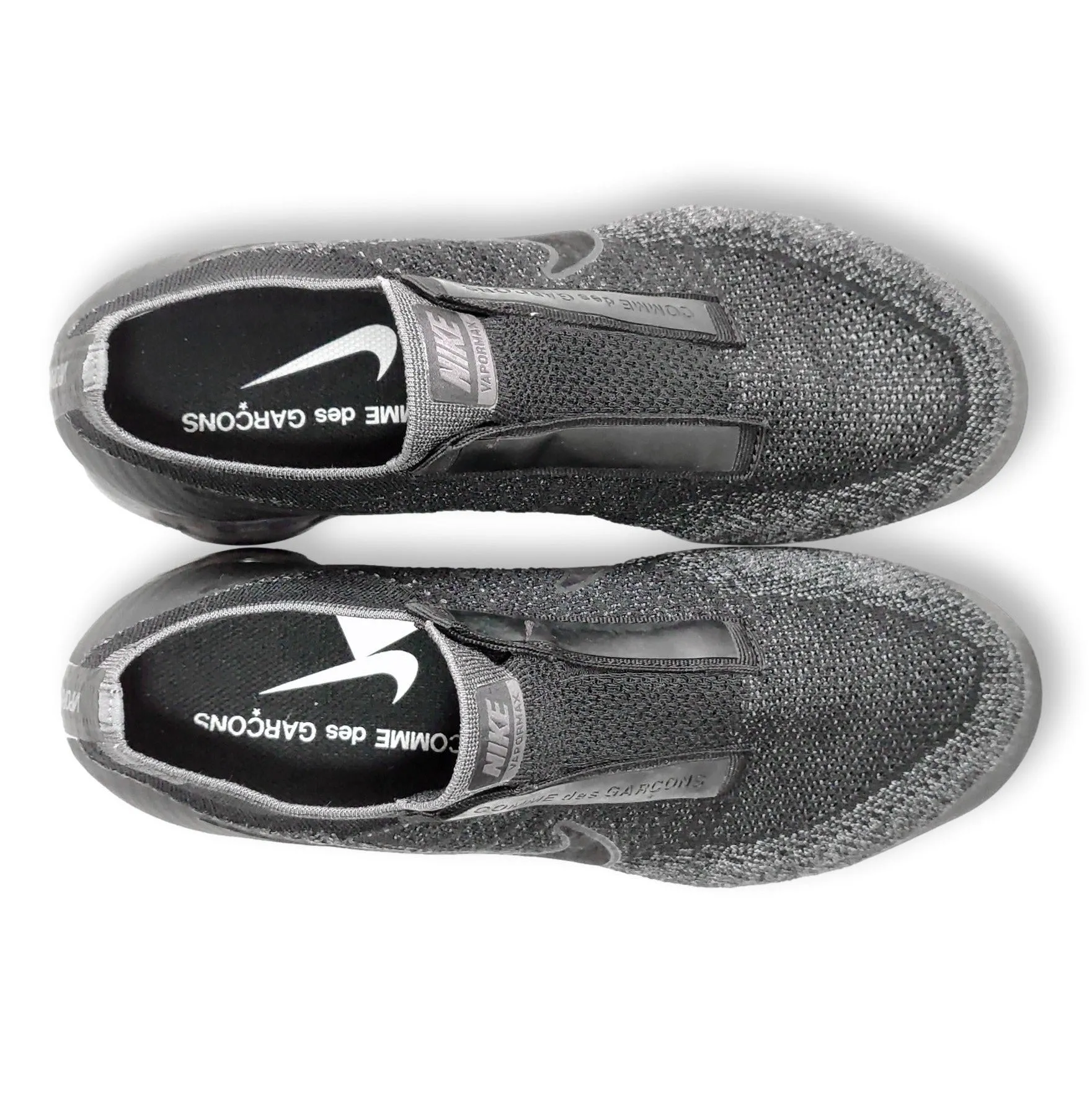 Black Nike Vapormax X CdG sneakers