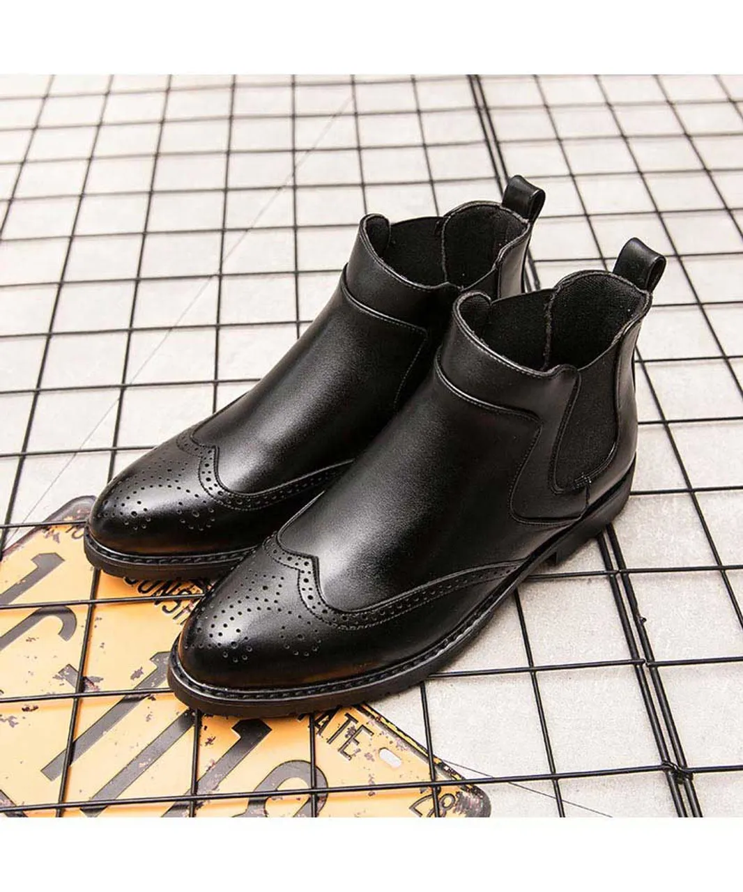 Black retro brogue slip on dress shoe boot 2039