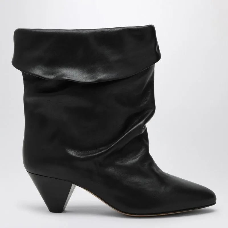 Black Riska boot with turn-up