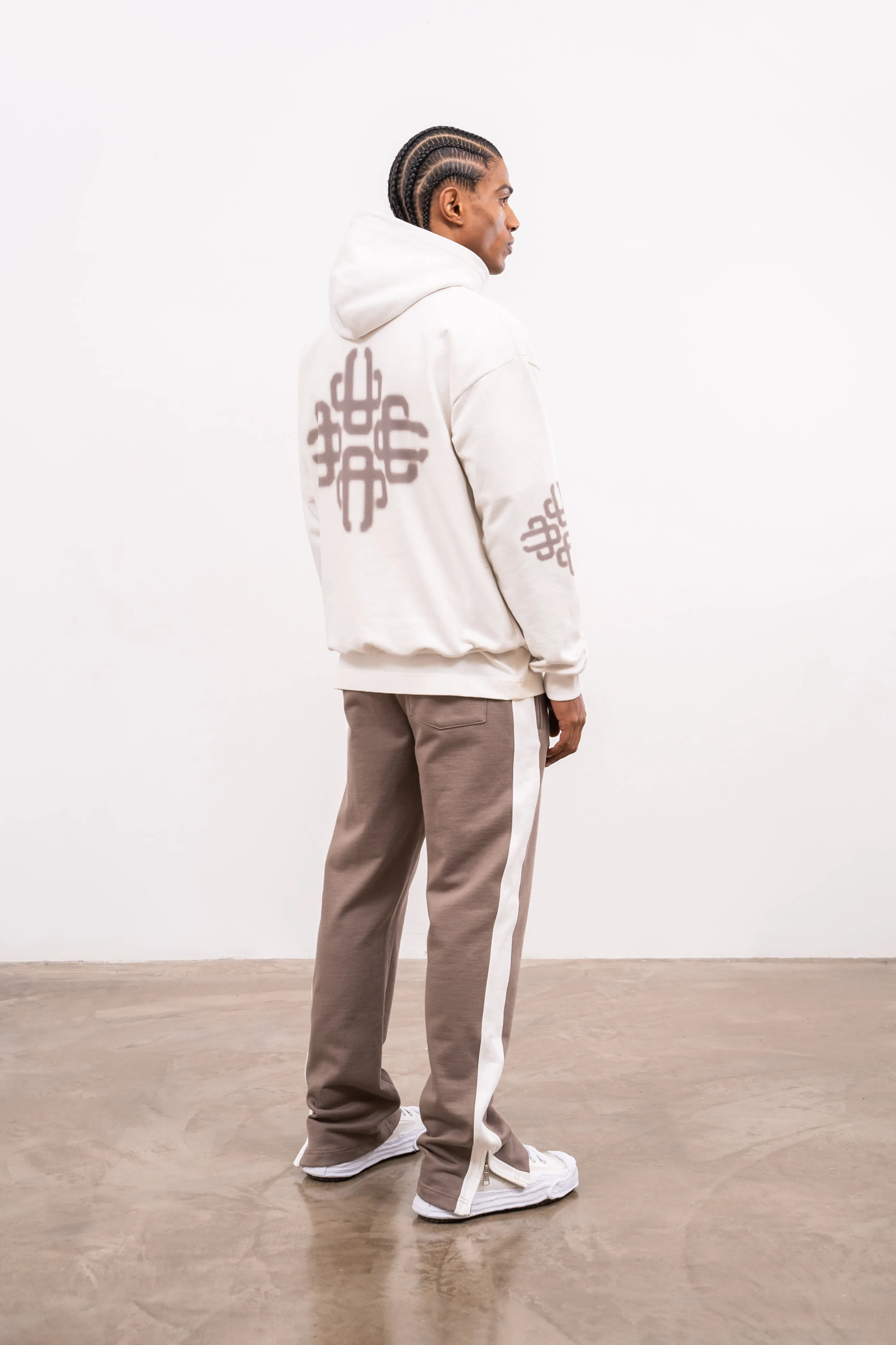 BLURRED EMBLEM GRAPHIC HOODIE - OFF WHITE