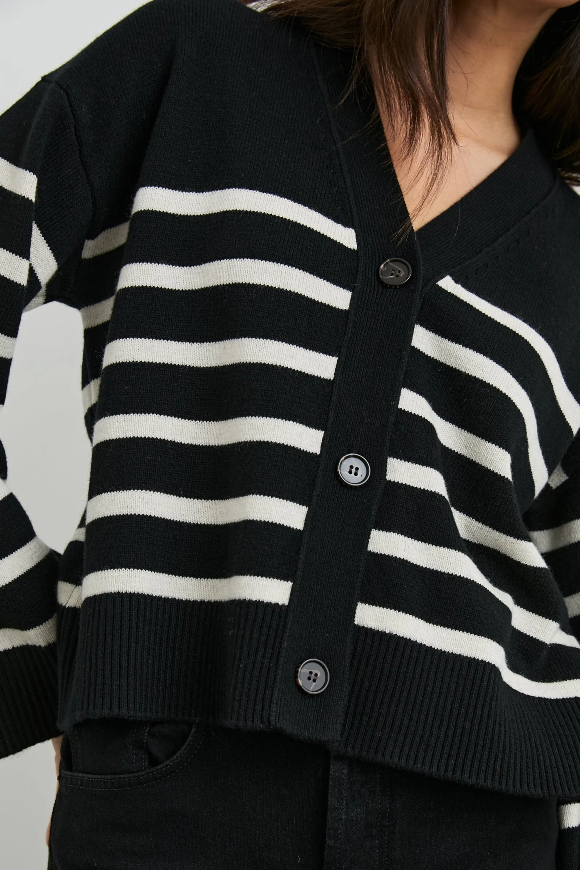 Cardigan Geneva in Schwarz/Oatmeal