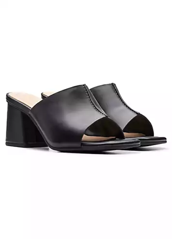 Clarks Black Leather Siara65 Band Sandals | Grattan