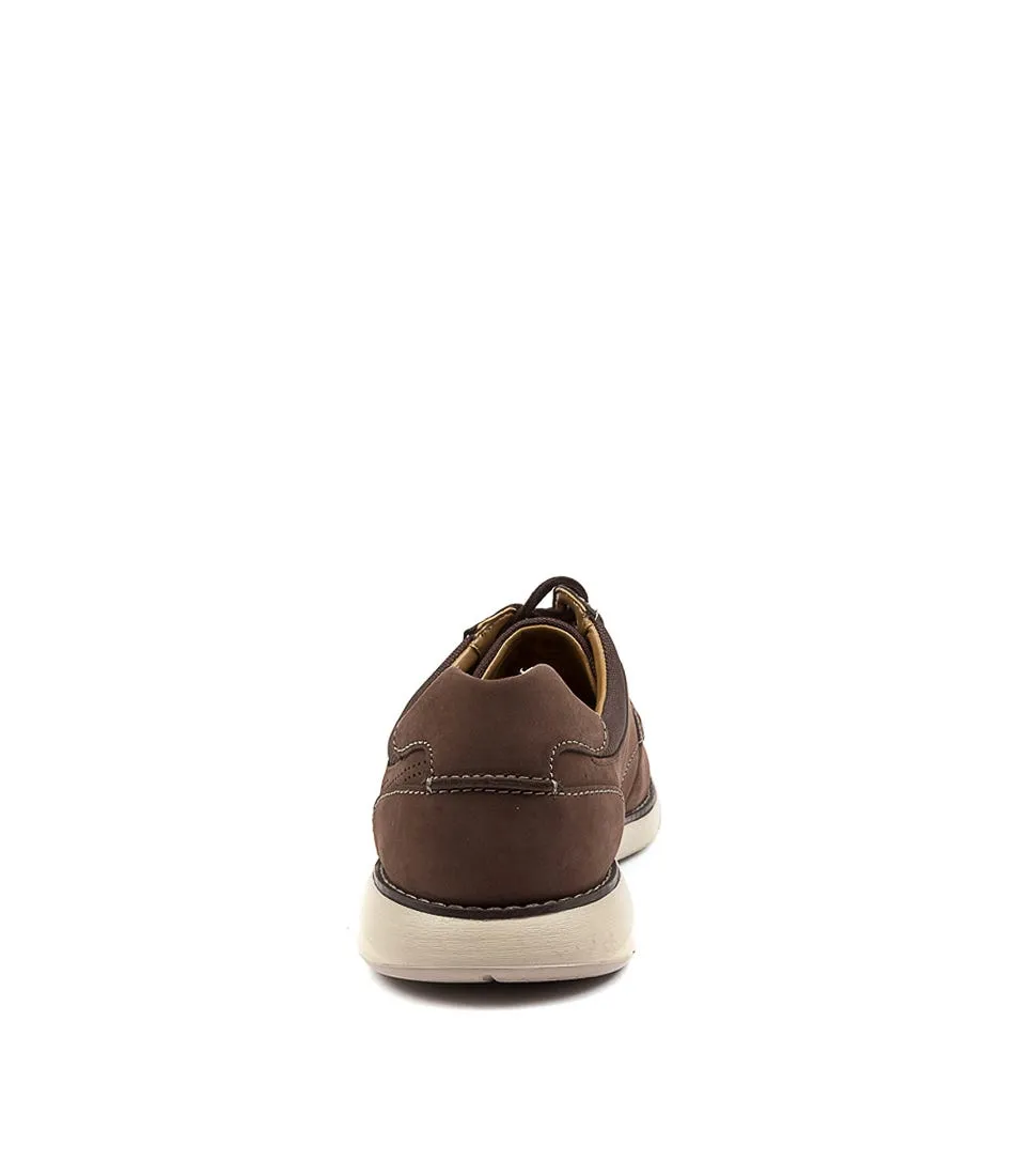 CLARKS Unpilot Tie Brown Nubuck