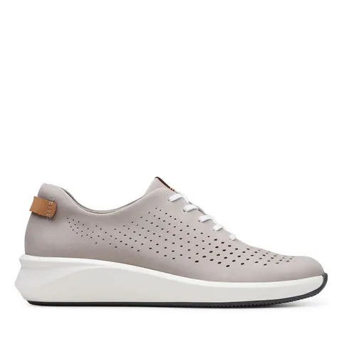 Clarks Womens Un Rio Tie Sneakers (Wide) - Stone