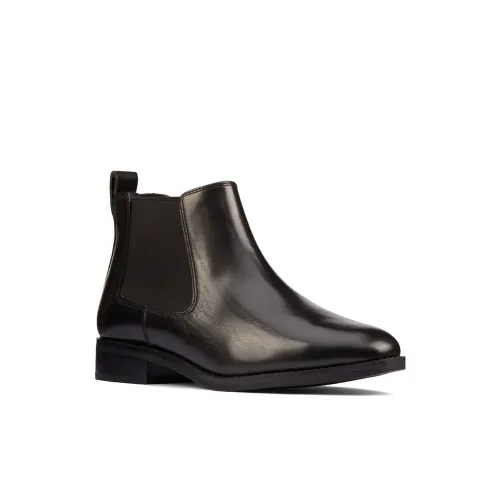Clarks Women's Ria Chelsea Boot Black Leather
