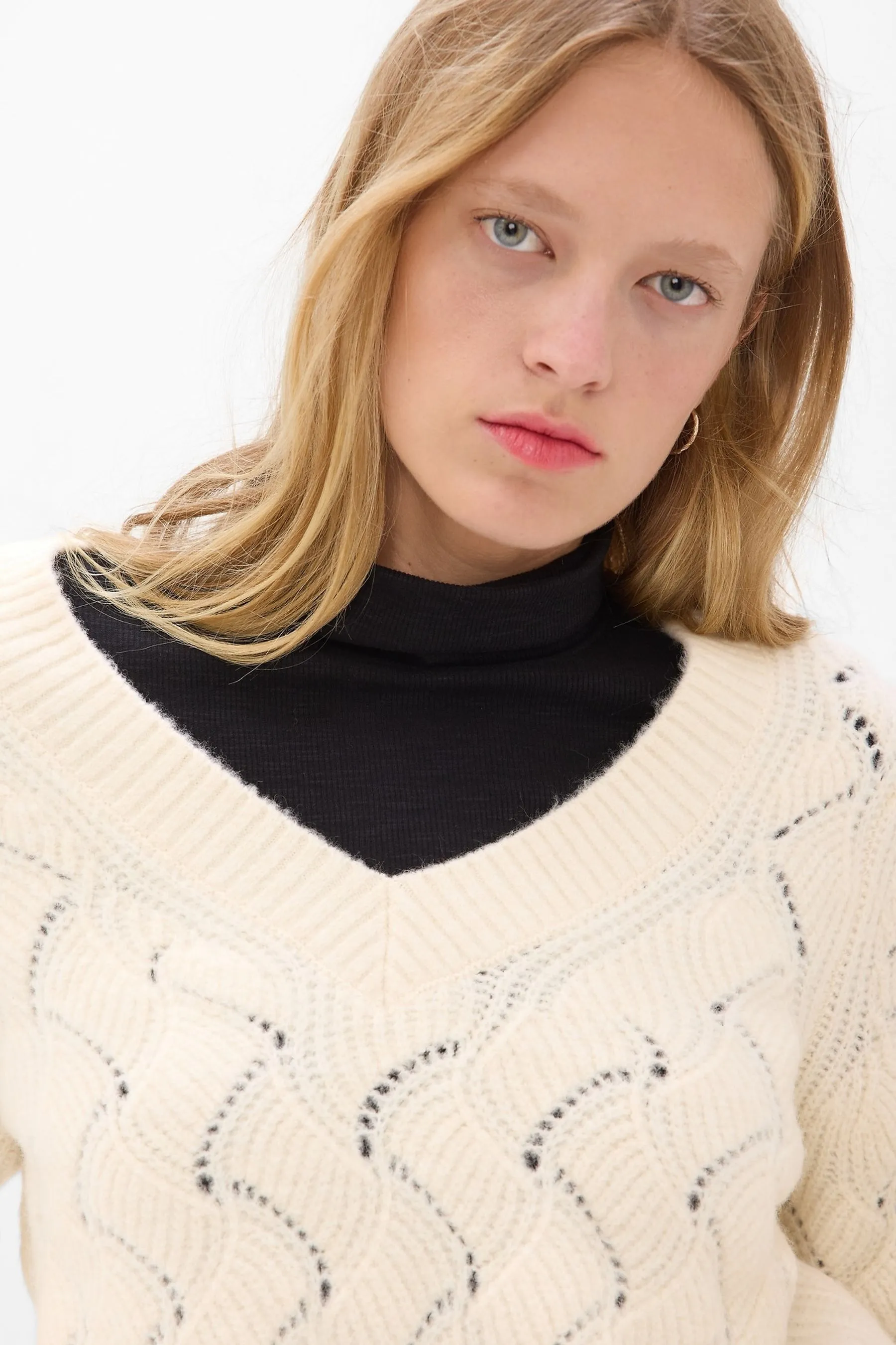 Cream V-Neck Jumper