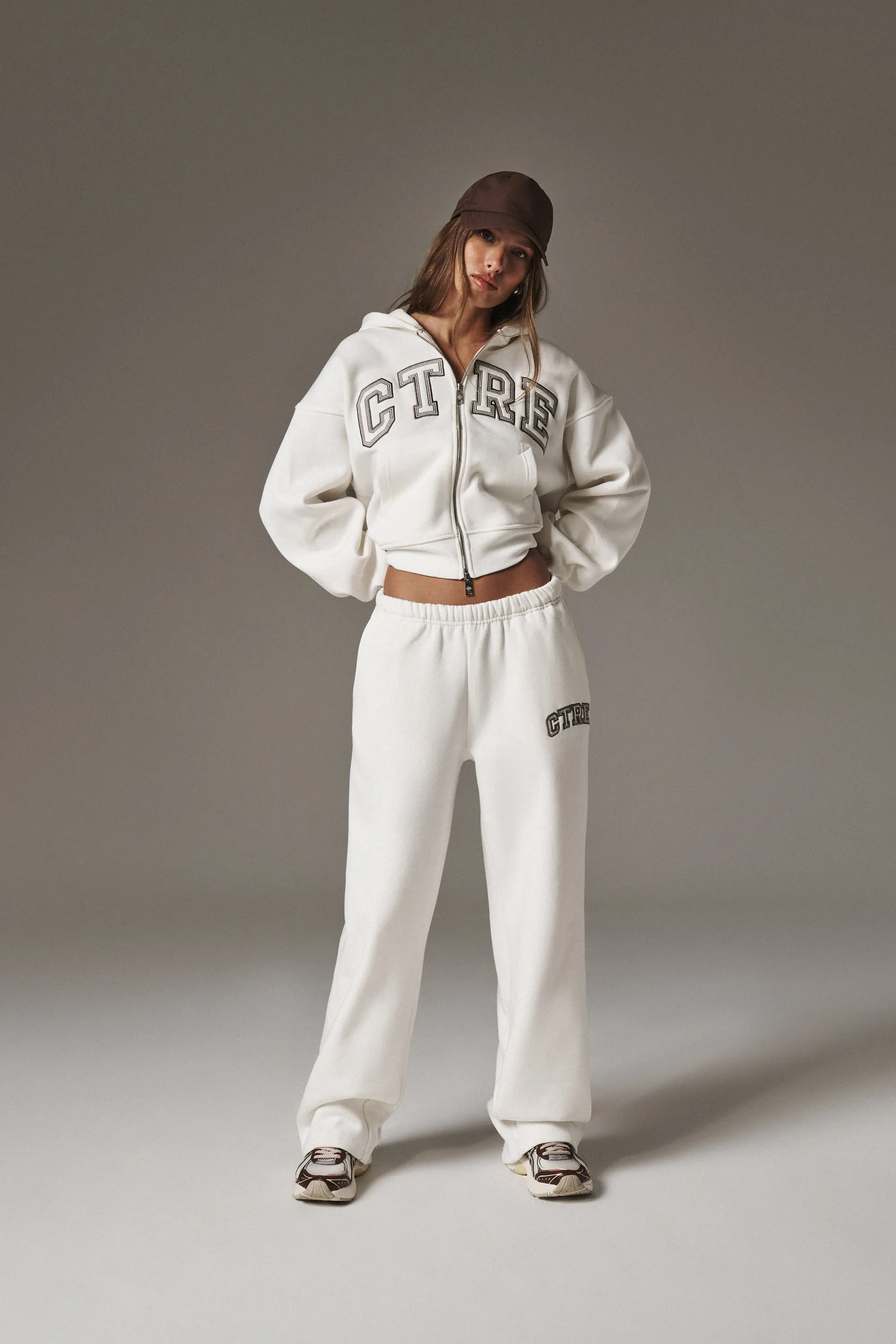 CTRE CROPPED ZIP THROUGH HOODIE - OFF WHITE