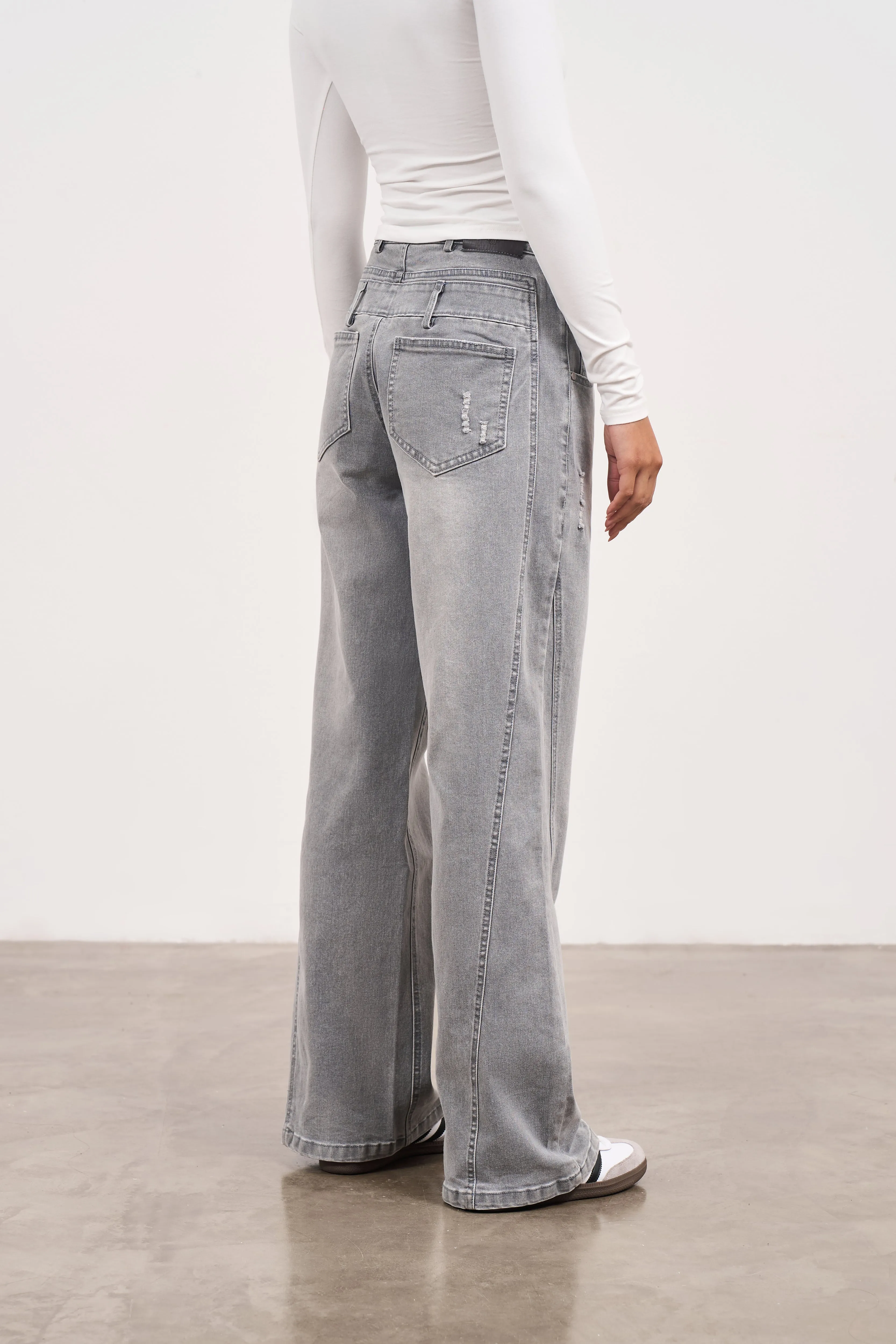 DISTRESSED DOUBLE WAISTBAND JEANS - GREY WASH