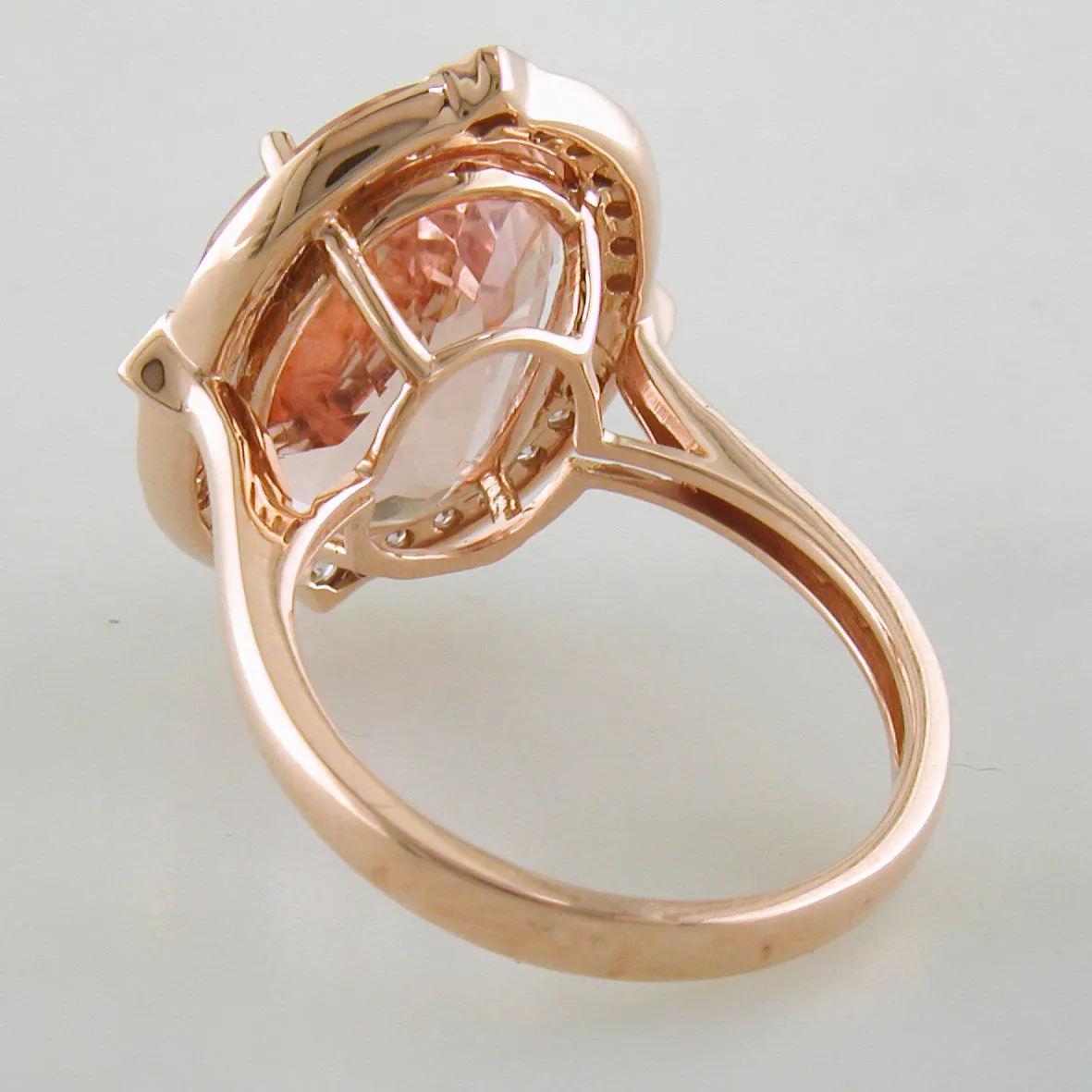 Doves Morganite 18K Pink Rose Gold Diamond Oval Halo Ring