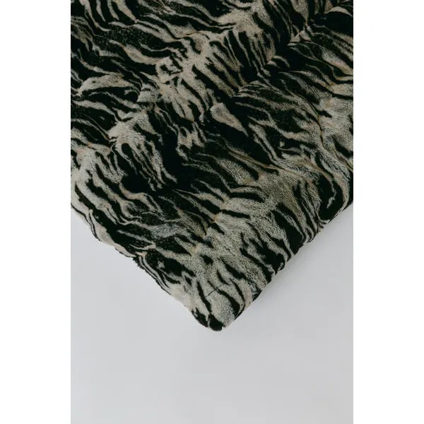 E&E Tiger Faux-Fur Play Mattress, Brown/Black