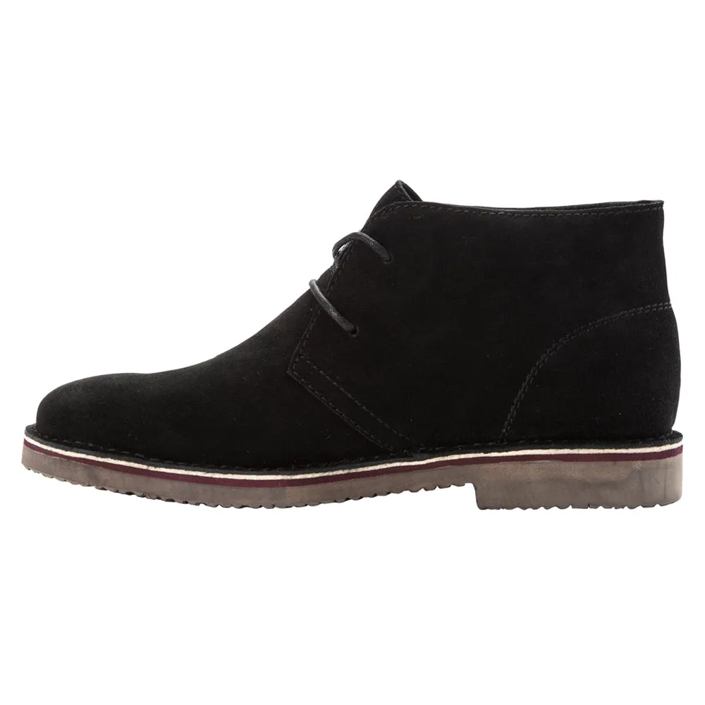 Findley Round Toe Chukka Boots