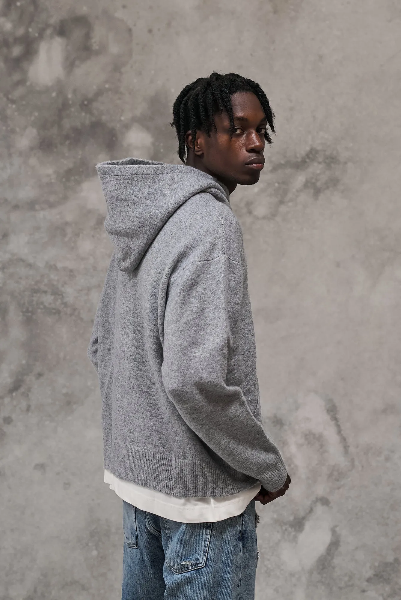 FLUFFY KNIT EMBLEM HOODIE - GREY MARL