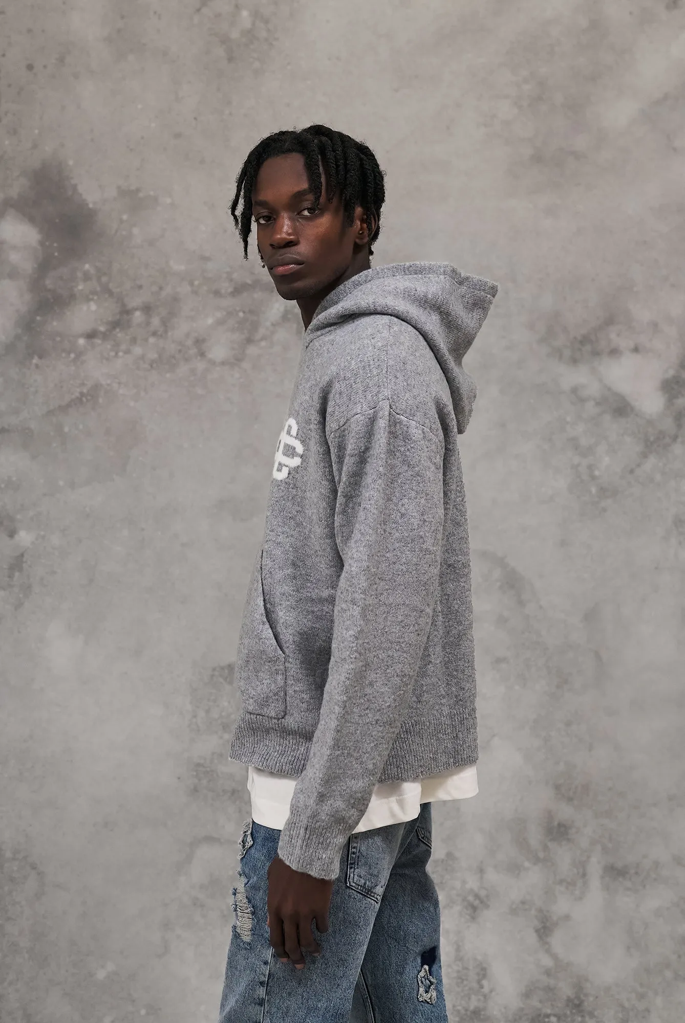 FLUFFY KNIT EMBLEM HOODIE - GREY MARL