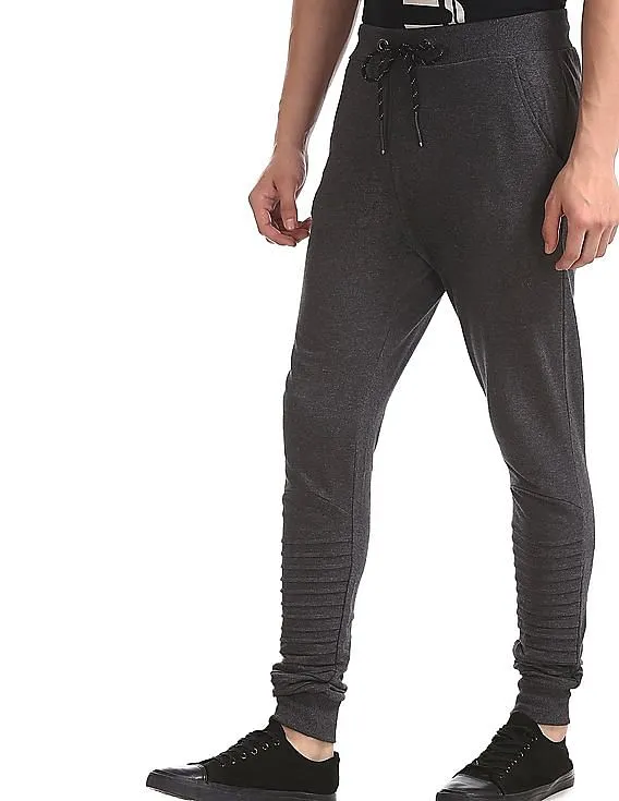 Flying Machine Men Grey Tucked Hem Knit Joggers