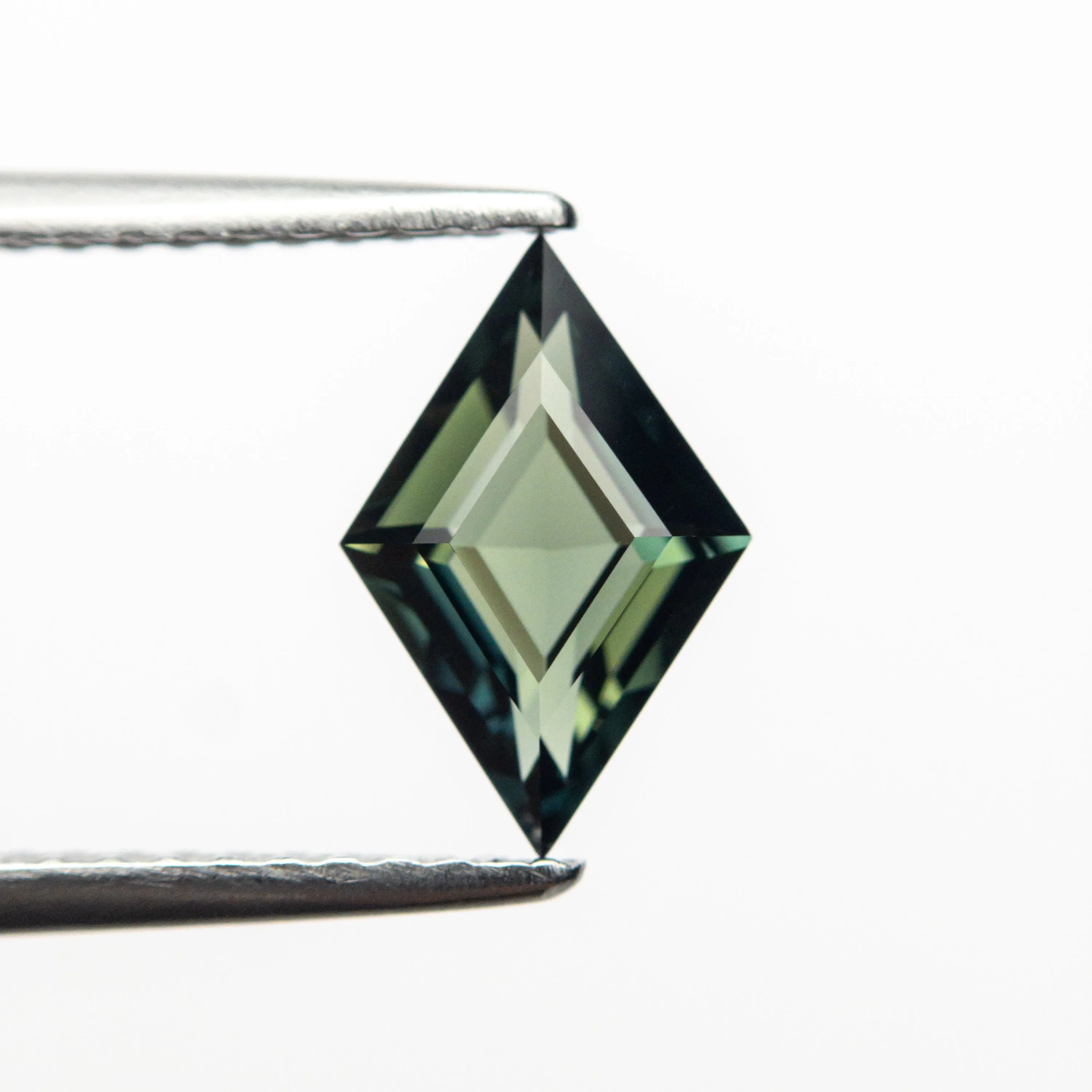 Green/Teal Step Cut Sapphire - 1.00ct Lozenge