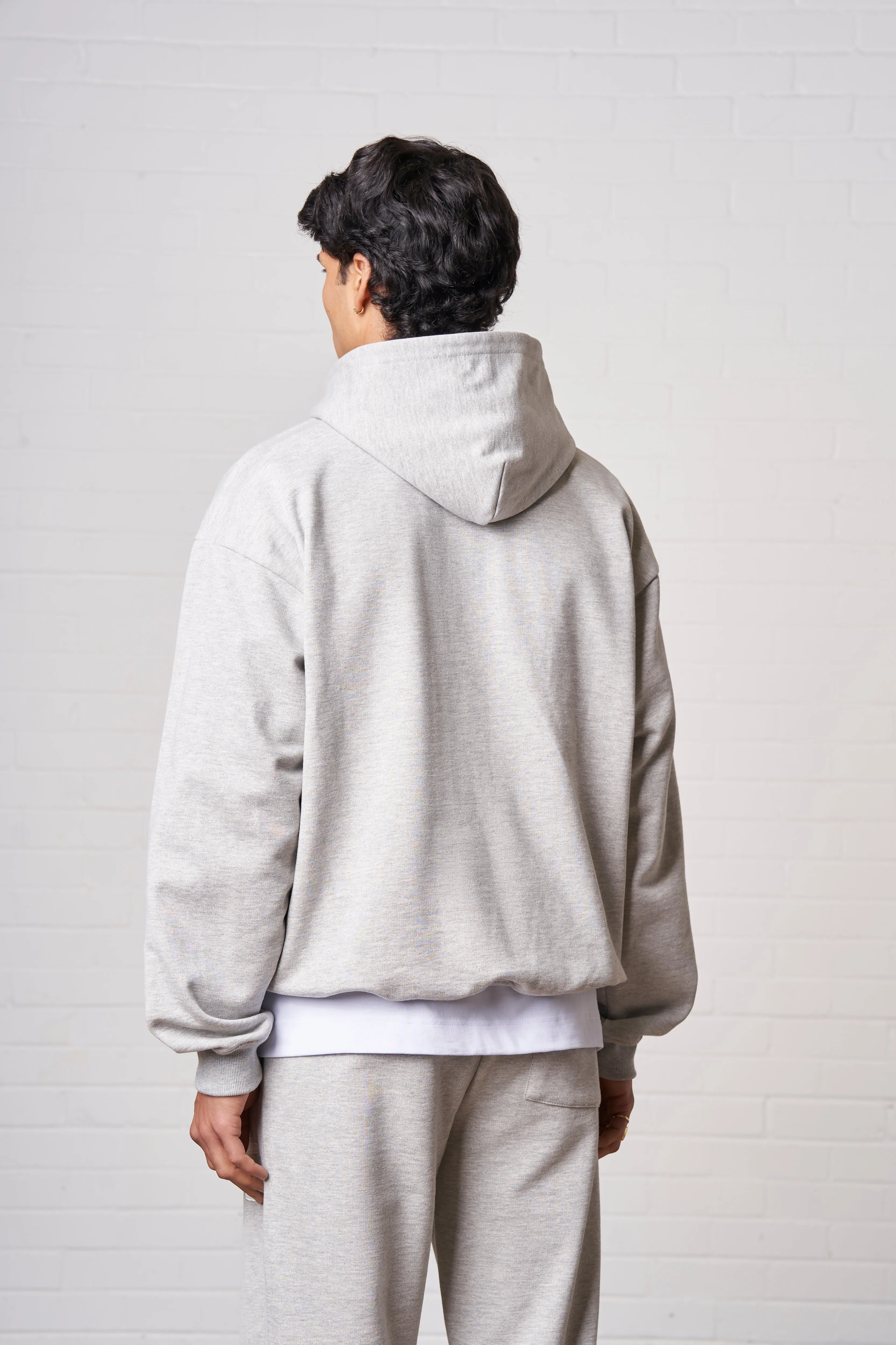 HEAVYWEIGHT APPLIQUE EMBLEM HOODIE - GREY MARL