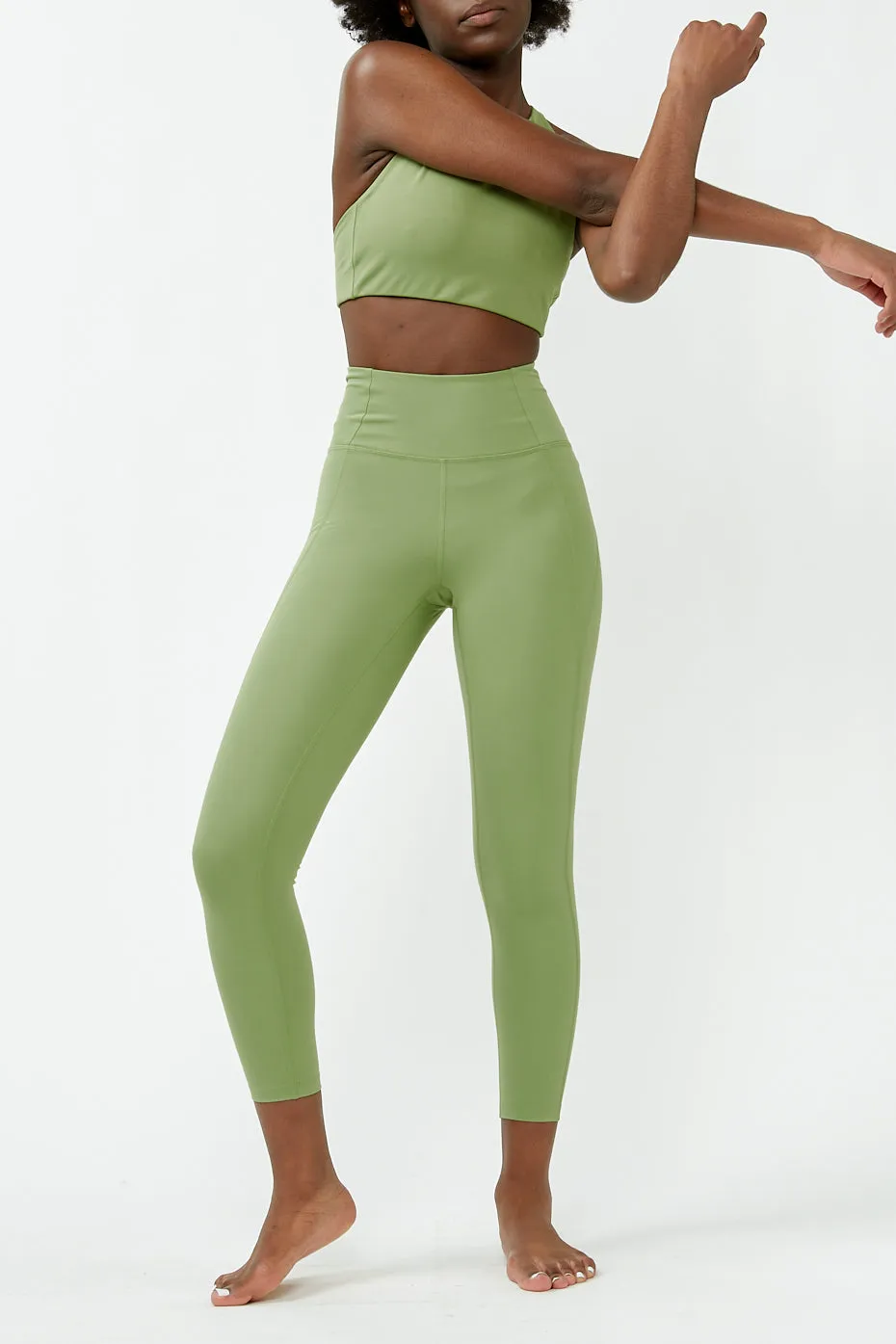 High Rise 7/8 Leggings