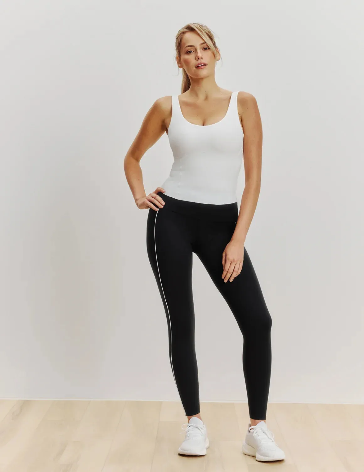 HiTouch Active Contour Tank