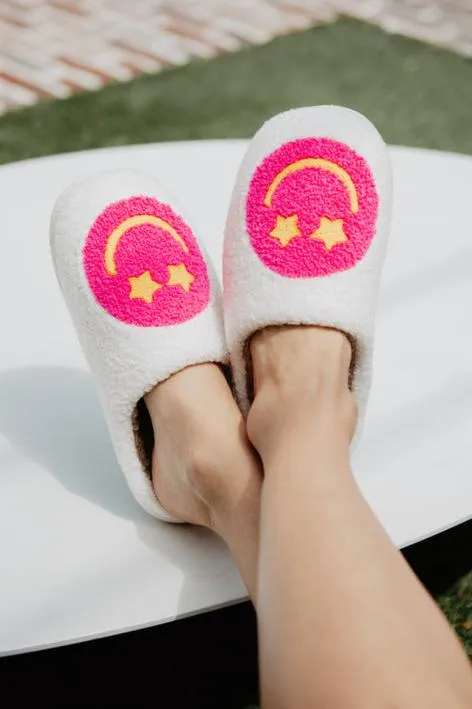 Hot Pink Star Eyed Happy Face Women Slippers