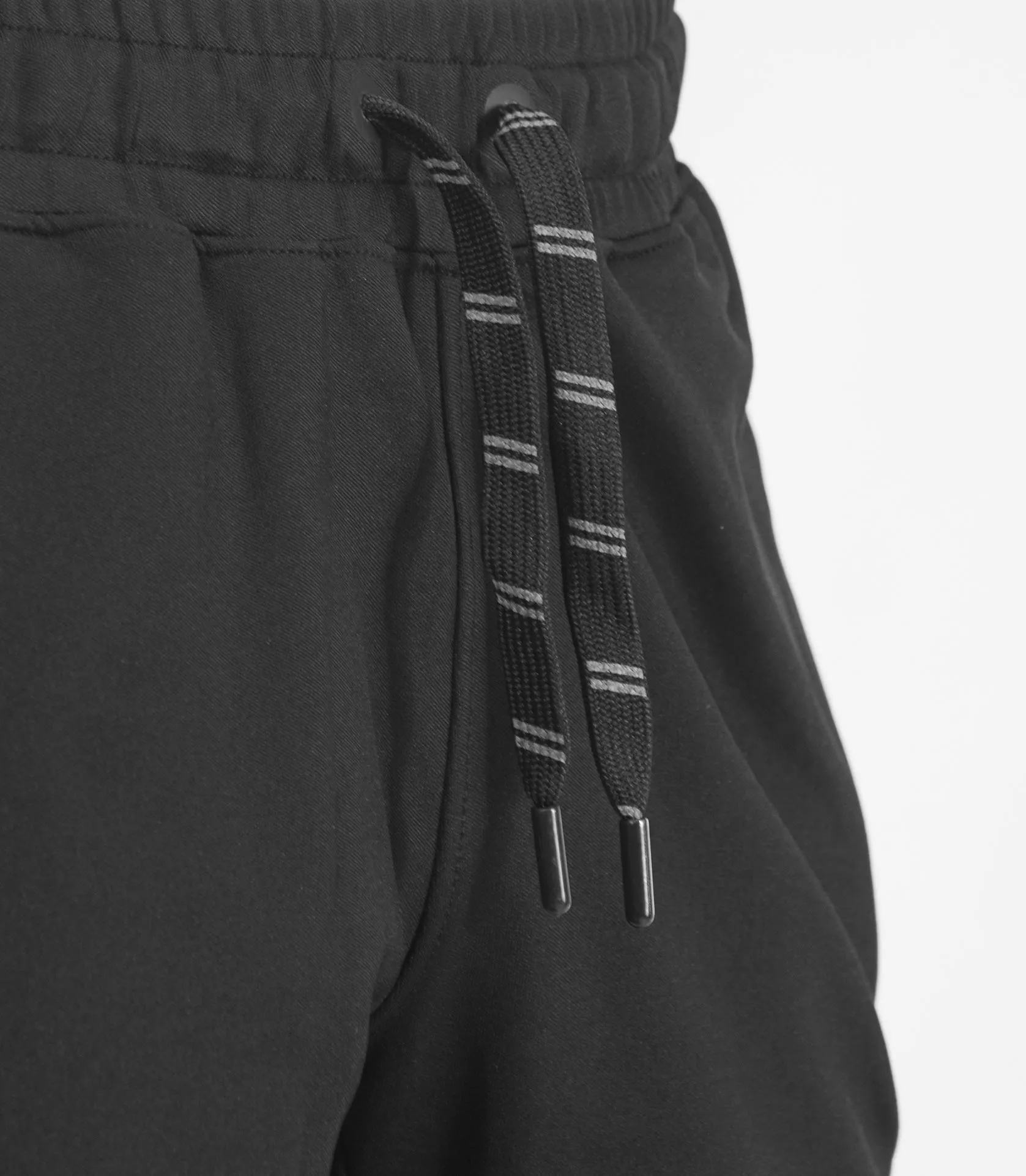 IconX Shorts