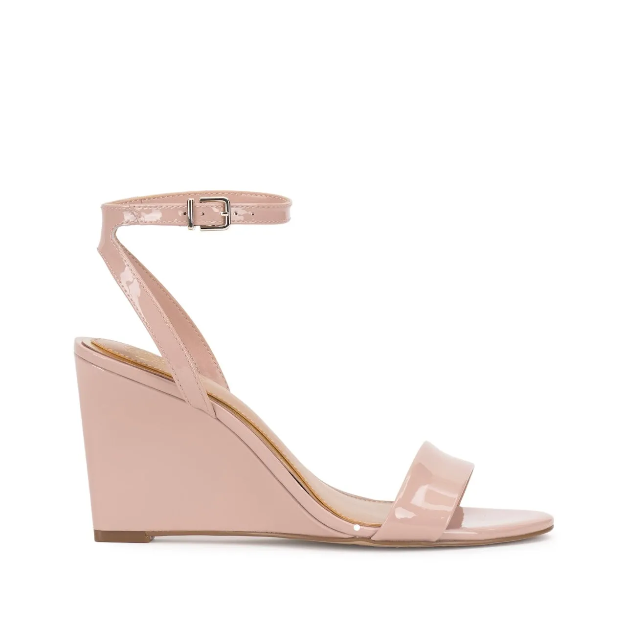 Jefany in Pale Pink