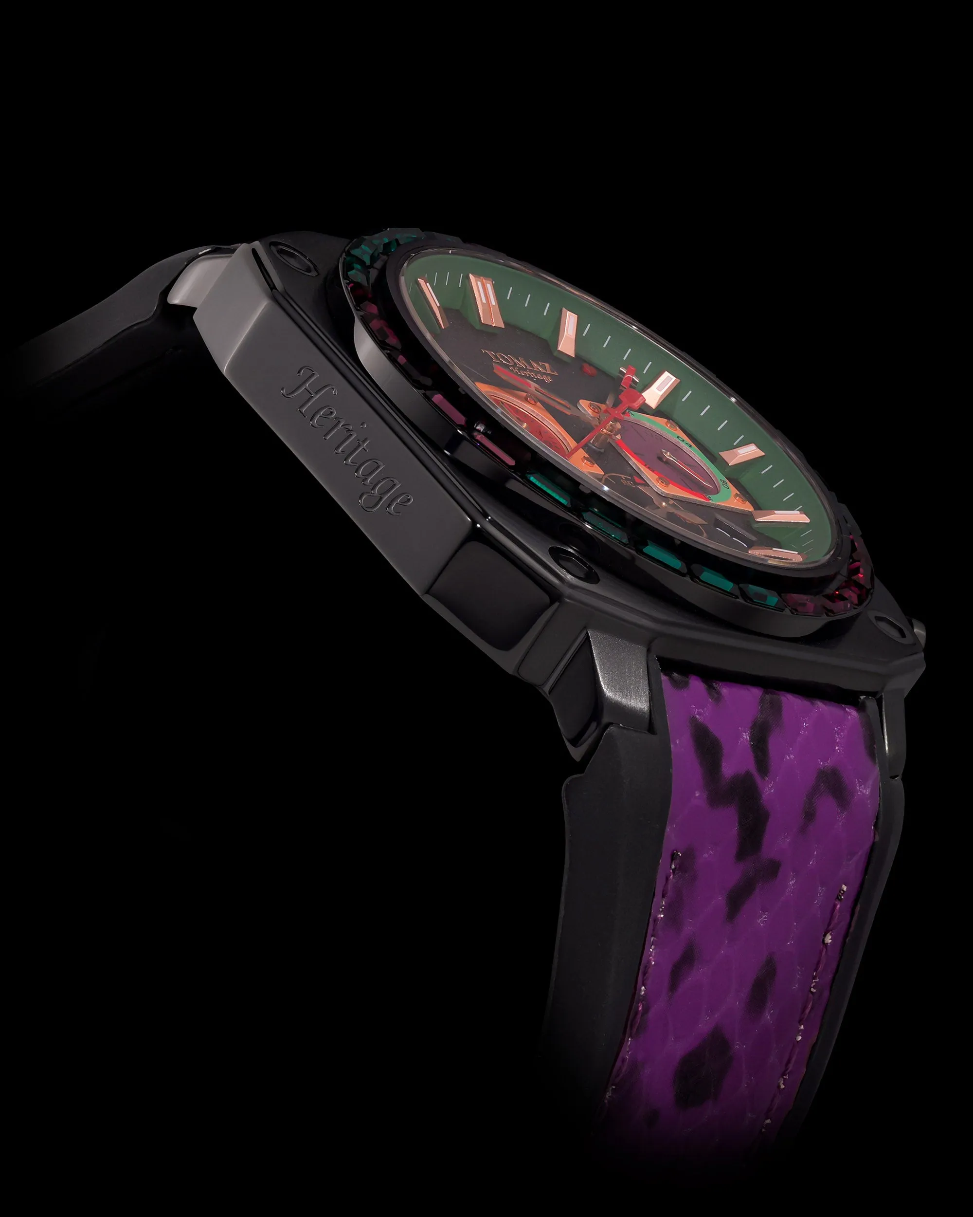 Jezper TQ021B-D11 (Black) with Purple Green Swarovski (Purple Salmon Rubber Strap)