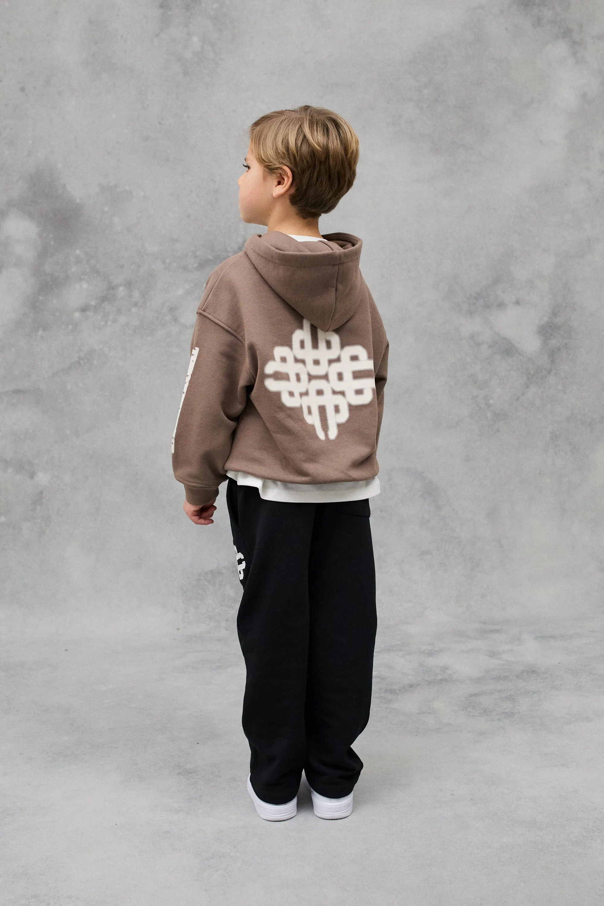 JNR BLURRED GRAPHIC EMBLEM HOODIE - BROWN