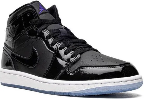 Jordan Air 1 Mid SE 