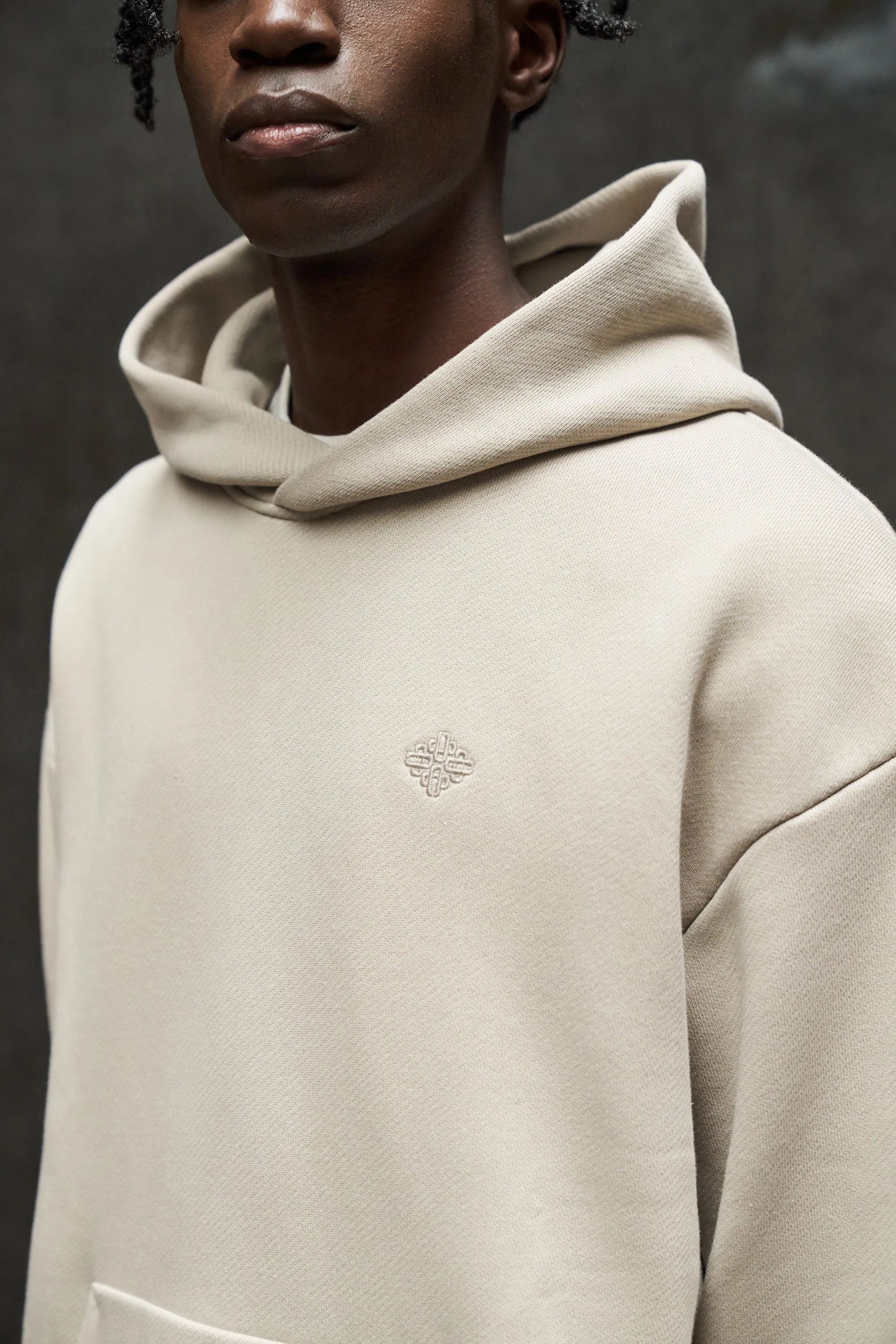 LAUNDERED CLASSICS HOODIE - BEIGE