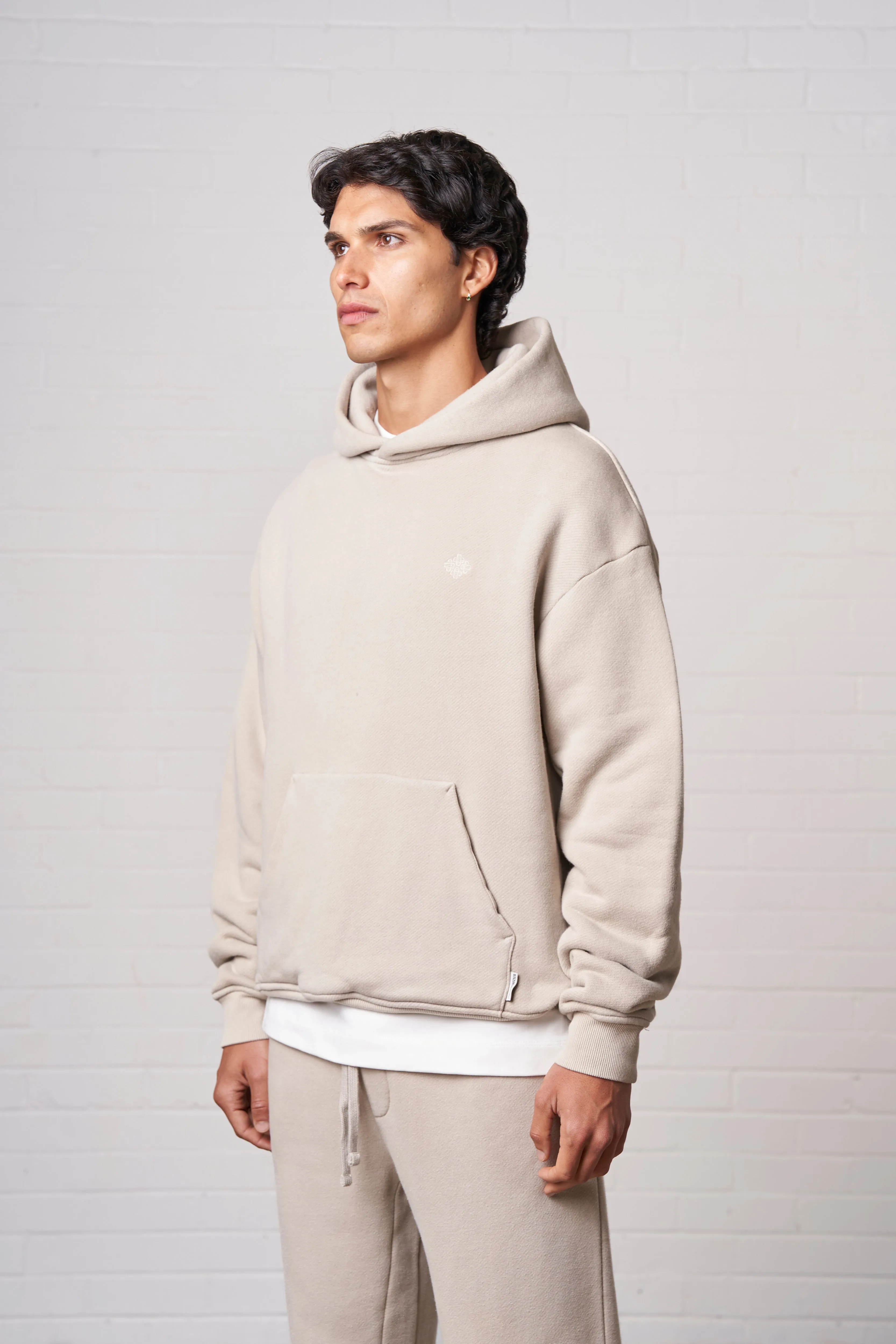 LAUNDERED CLASSICS HOODIE - BEIGE