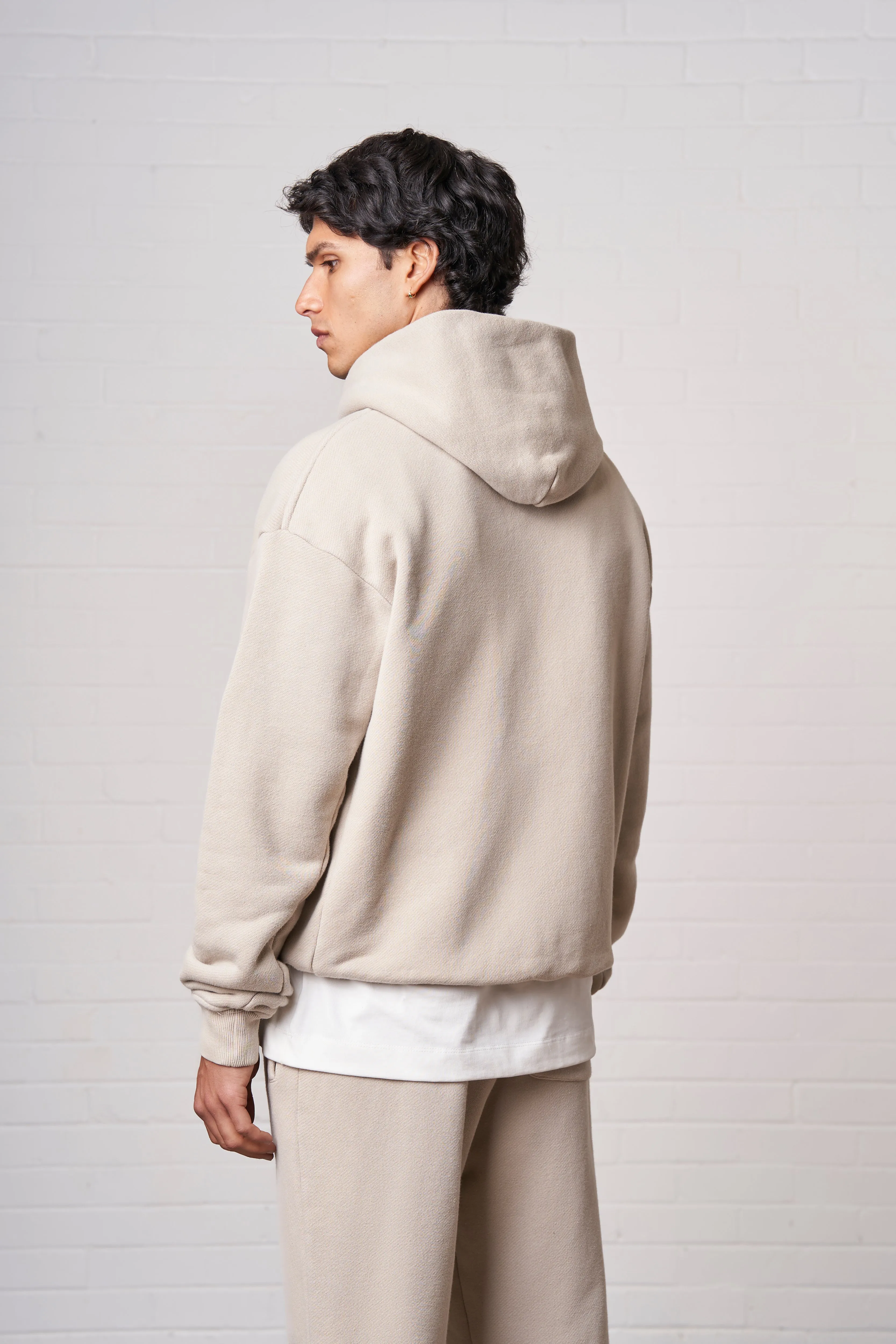 LAUNDERED CLASSICS HOODIE - BEIGE