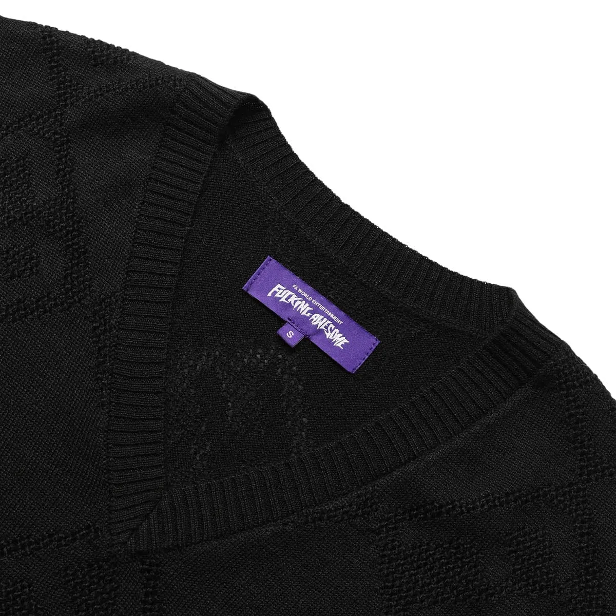 LETTER SQUARE VEST BLACK | Bodega