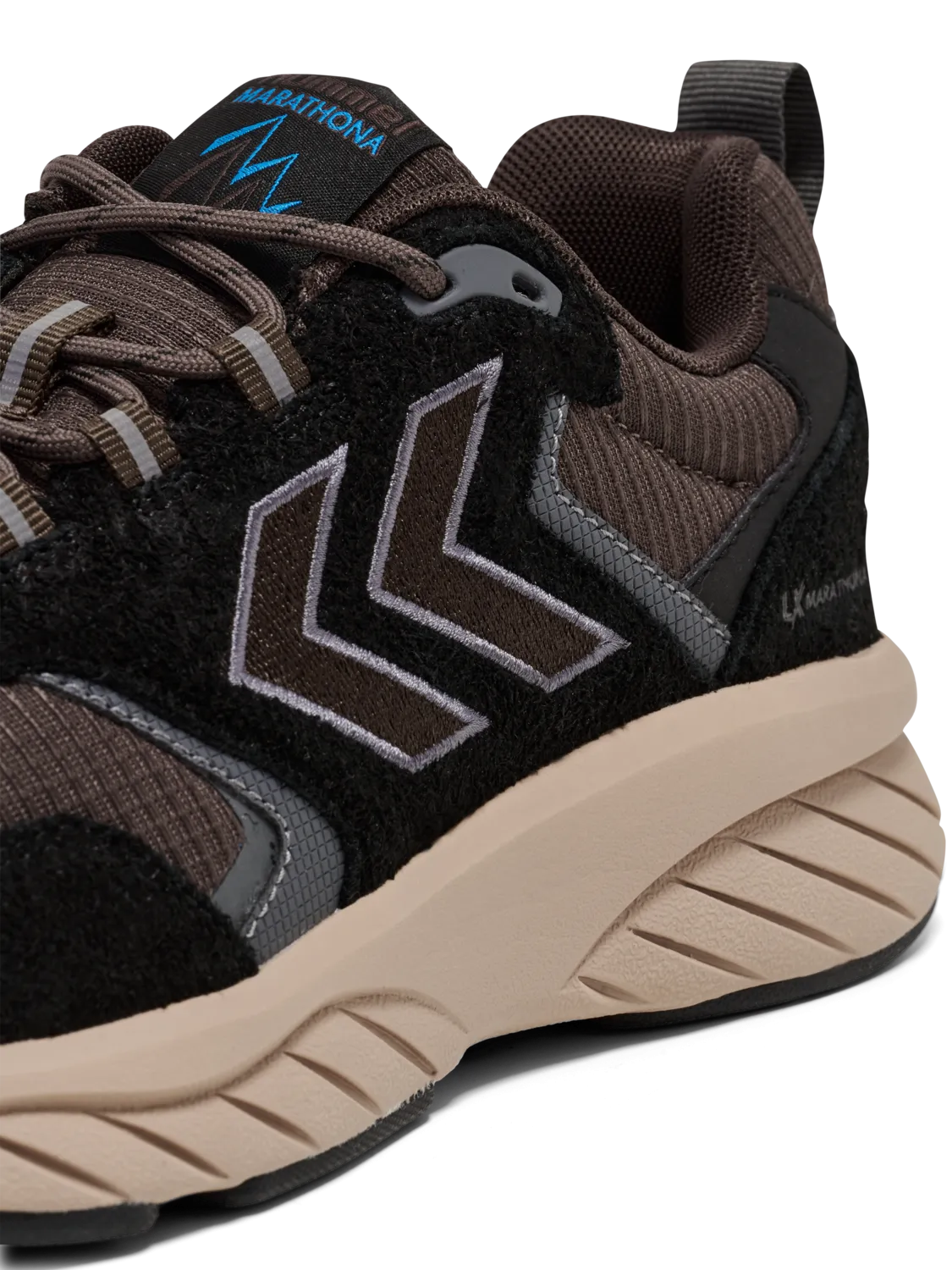 MARATHONA REACH LX DS Trainers