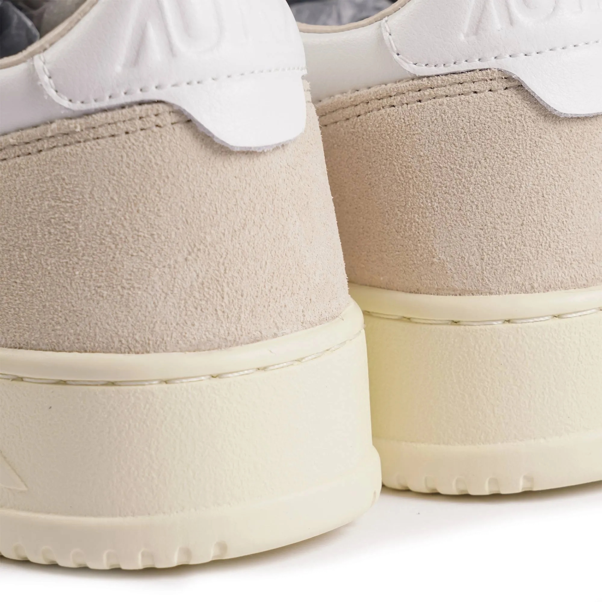 Medalist Low Suede Sneakers - White