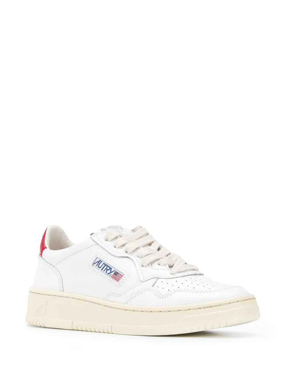 Medalist low-top sneakers