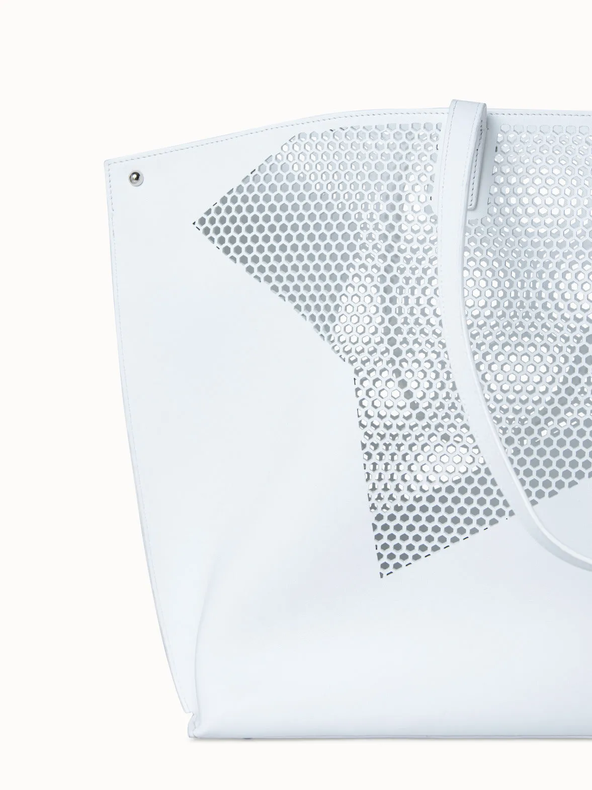 medium shoulder bag in Lasercut Kinderstern