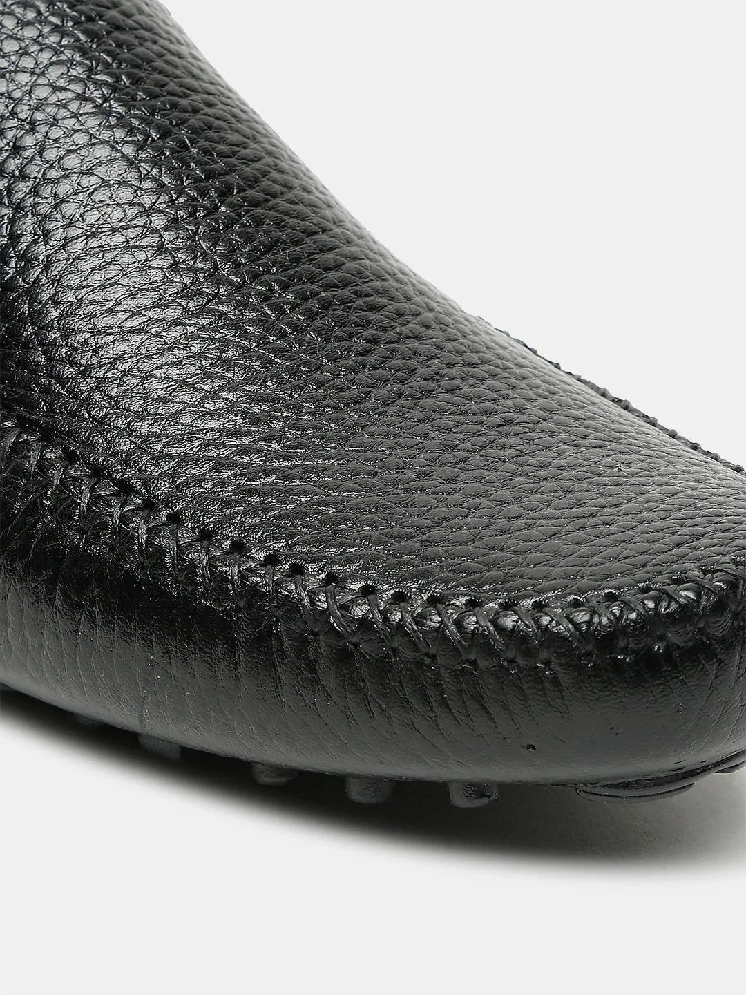 Men Black Solid Genuine Leather Loafers