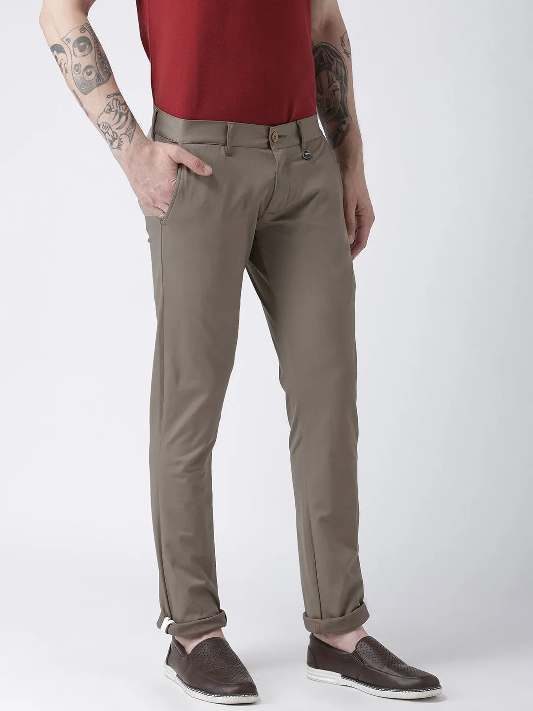 Men Brown Slim Fit Solid Chinos